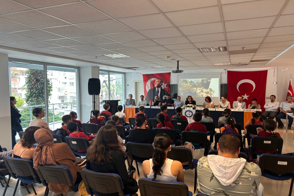 TEGV İzmir Eşrefpaşa Öğrenim Birimi Üniversitemizi zyaret etti